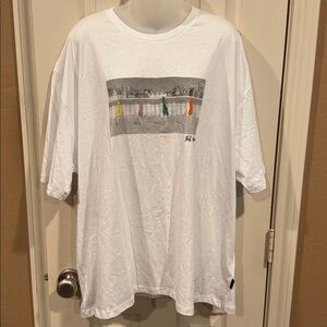 Ted Baker London Beach Umbrella T-Shirt. Sz 16/2XL